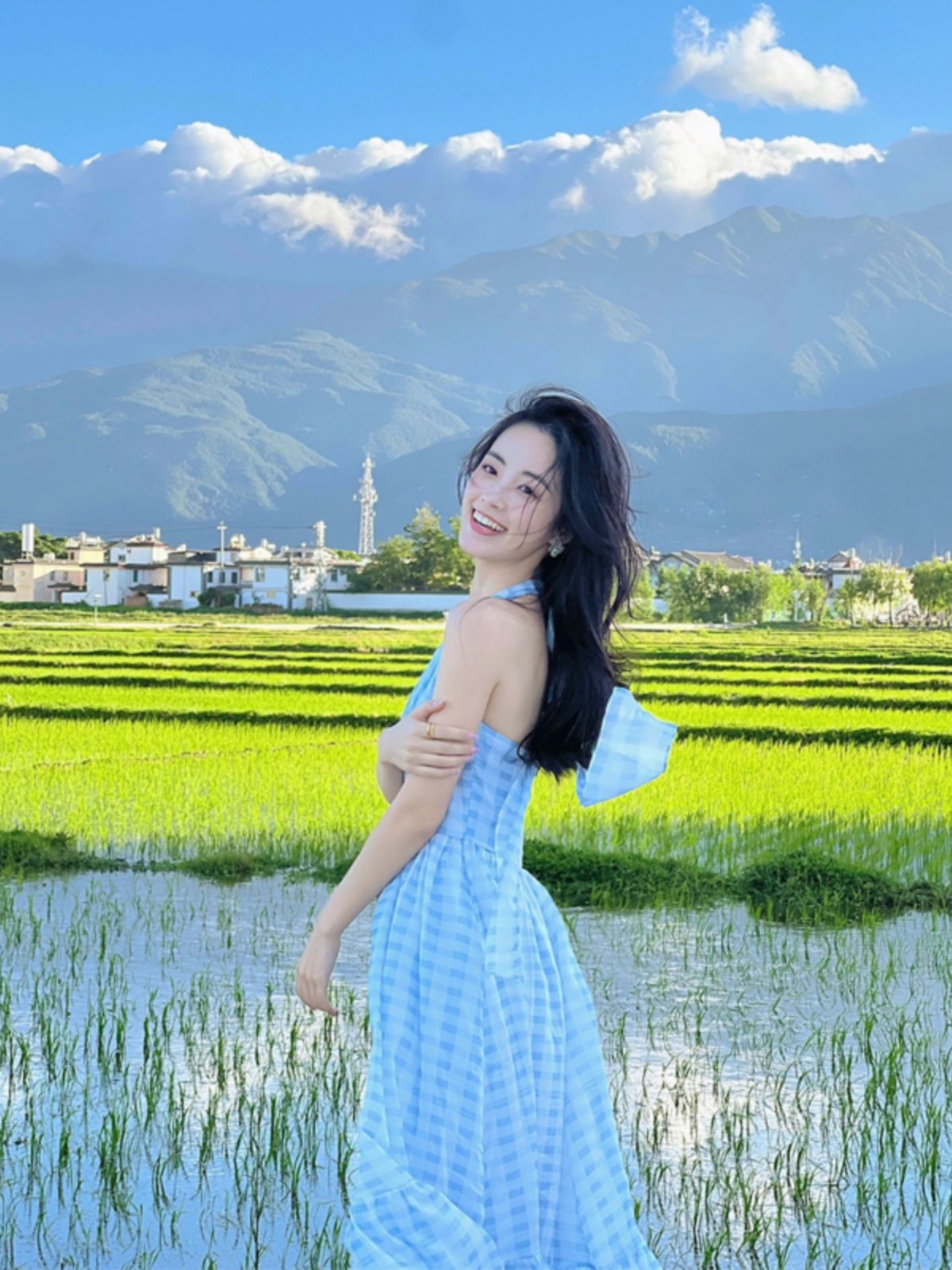 Summer Halter Dress for Women - Beach Skirt Travel Outfit, Dali Erhai Lake Seaside Vacation Wear Summer Halter Dress for Women - Beach Skirt Travel Outfit, Dali Erhai Lake Seaside Vacation Wear