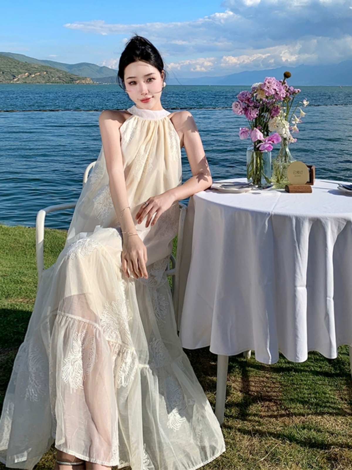 Summer Sleeveless Dress with Heavy French Embroidery – High-End Seaside Vacation Style, Perfect for Beach Days and Fairy Aesthetic Summer Sleeveless Dress with Heavy French Embroidery – High-End Seaside Vacation Style, Perfect for Beach Days and Fairy Aesthetic