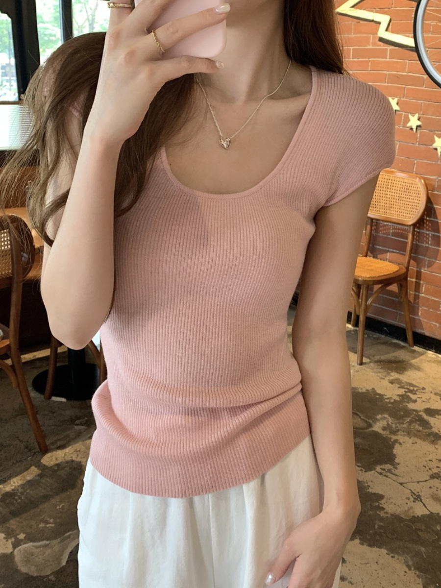 Summer Thin Ice Silk Big U-Neck Short-Sleeve Knitted Top – Unique Women's Fashion for Warm Weather Summer Thin Ice Silk Big U-Neck Short-Sleeve Knitted Top – Unique Women's Fashion for Warm Weather