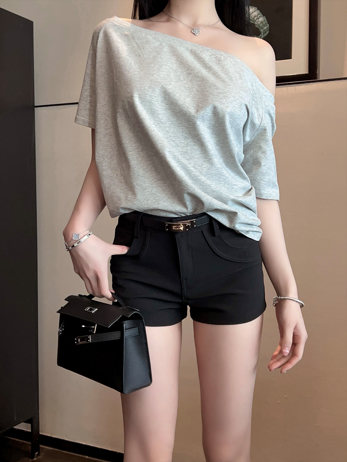 Summer White Bodycon Casual High Waist Shorts for Women - Petite Fit with Belt - Trendy Hot Pants for Effortless Style Summer White Bodycon Casual High Waist Shorts for Women - Petite Fit with Belt - Trendy Hot Pants for Effortless Style