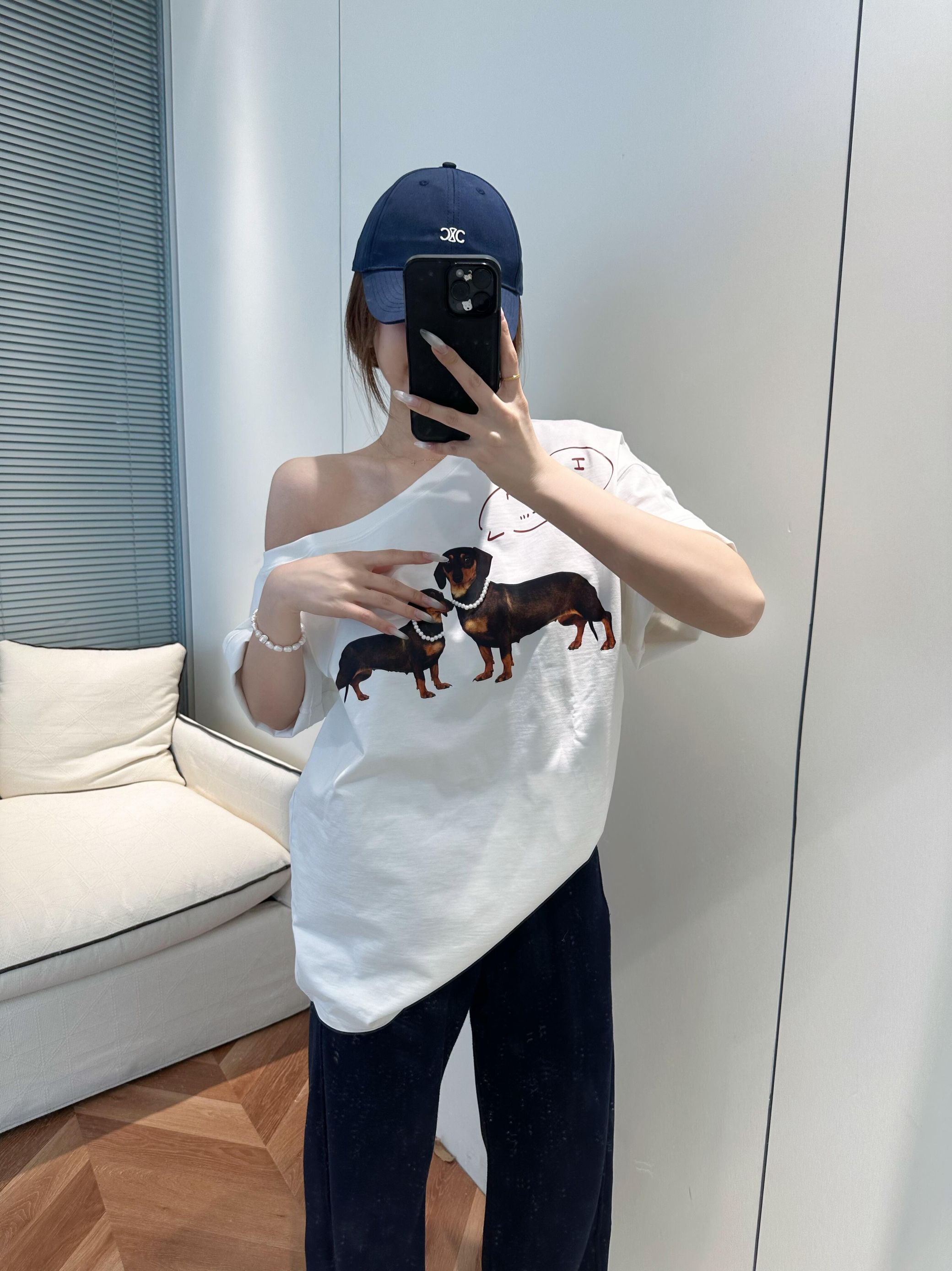 Summer White Off-Shoulder Sausage Dog T-Shirt - Slimming Short Sleeve Top, 90s Inspired, Versatile Casual Fashion Summer White Off-Shoulder Sausage Dog T-Shirt - Slimming Short Sleeve Top, 90s Inspired, Versatile Casual Fashion