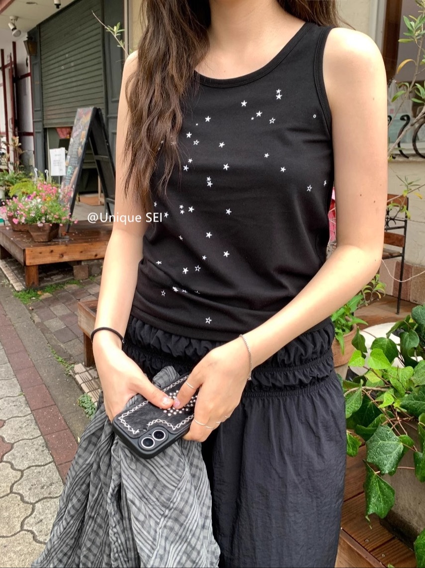 Summer Y2K Korean Style Star Dot Print Slim-Fit Casual Vest Top for Versatile Street Fashion Summer Y2K Korean Style Star Dot Print Slim-Fit Casual Vest Top for Versatile Street Fashion
