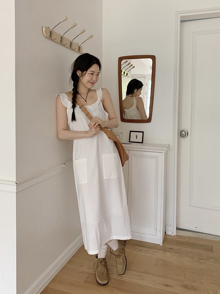 Sweet Delicate Ruffled Pocket Vest Long Dress - Xiulin Inspired Korean Style Fashion, Perfect for 90s & Y2K Looks Sweet Delicate Ruffled Pocket Vest Long Dress - Xiulin Inspired Korean Style Fashion, Perfect for 90s & Y2K Looks