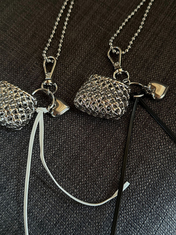Sweet Heart Long Necklace for Women - Woven Metal Crossbody Bag Pendant Sweater Chain, Boho Ins Style Jewelry Accessory Sweet Heart Long Necklace for Women - Woven Metal Crossbody Bag Pendant Sweater Chain, Boho Ins Style Jewelry Accessory