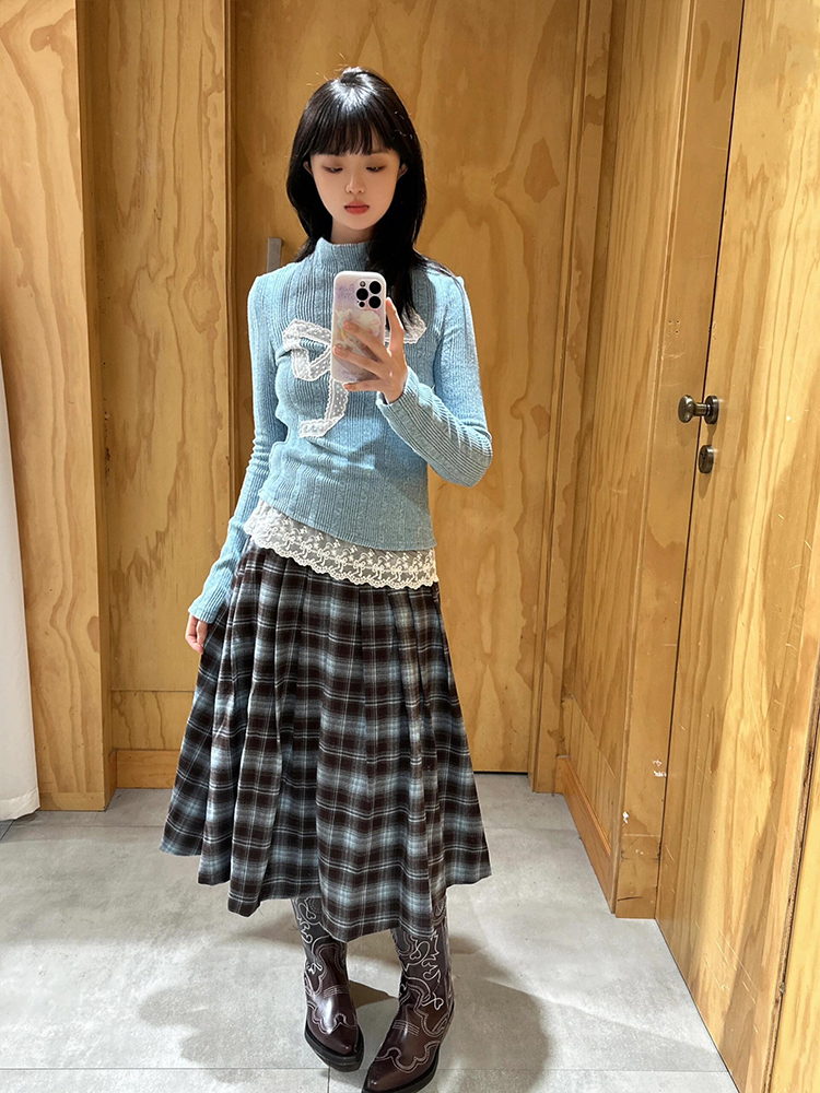 Sweet Lace Bow Long Sleeve Knitted Top for Women - Eccentric Slim Fit Casual Autumn Style Sweet Lace Bow Long Sleeve Knitted Top for Women - Eccentric Slim Fit Casual Autumn Style