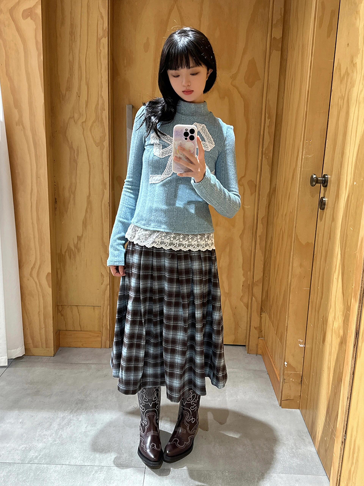 Sweet Lace Bow Long Sleeve Knitted Top for Women - Eccentric Slim Fit Casual Autumn Style Sweet Lace Bow Long Sleeve Knitted Top for Women - Eccentric Slim Fit Casual Autumn Style