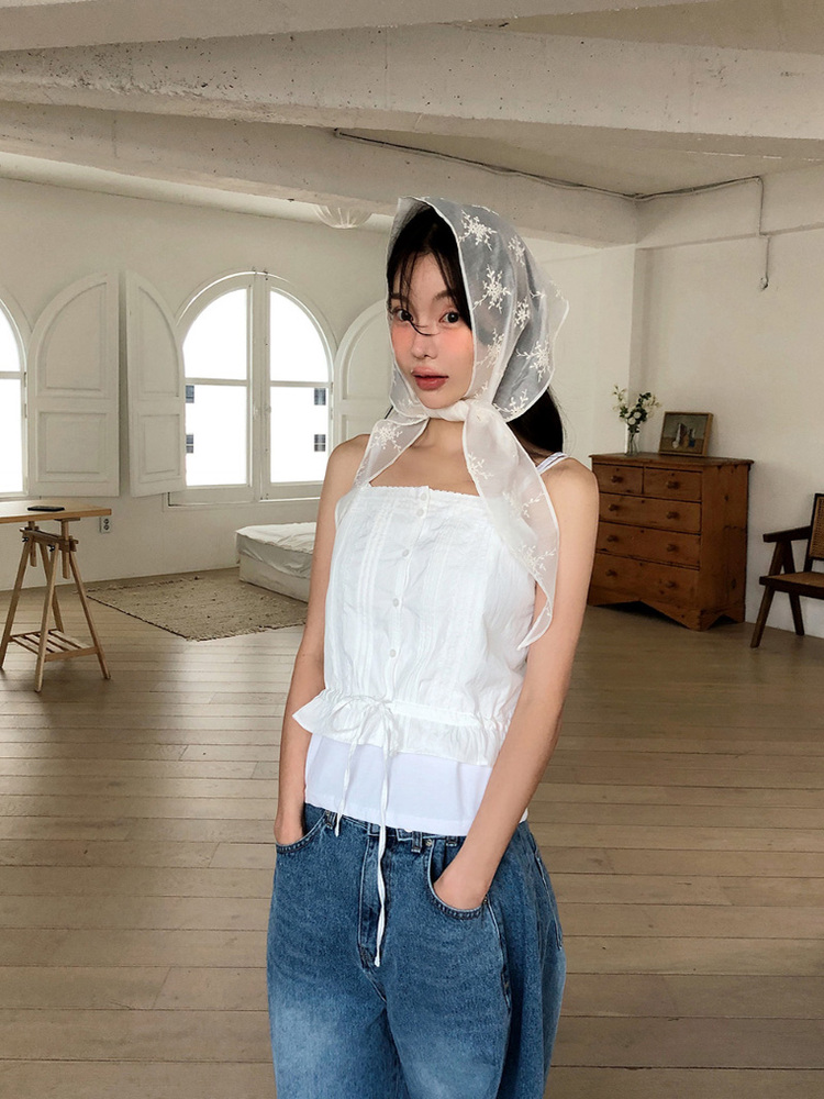 Sweet Lace Sheer Mesh Multifunctional Square Towel - Korean Style Accessory for 90s-Inspired Fashion and Y2K Aesthetic Sweet Lace Sheer Mesh Multifunctional Square Towel - Korean Style Accessory for 90s-Inspired Fashion and Y2K Aesthetic