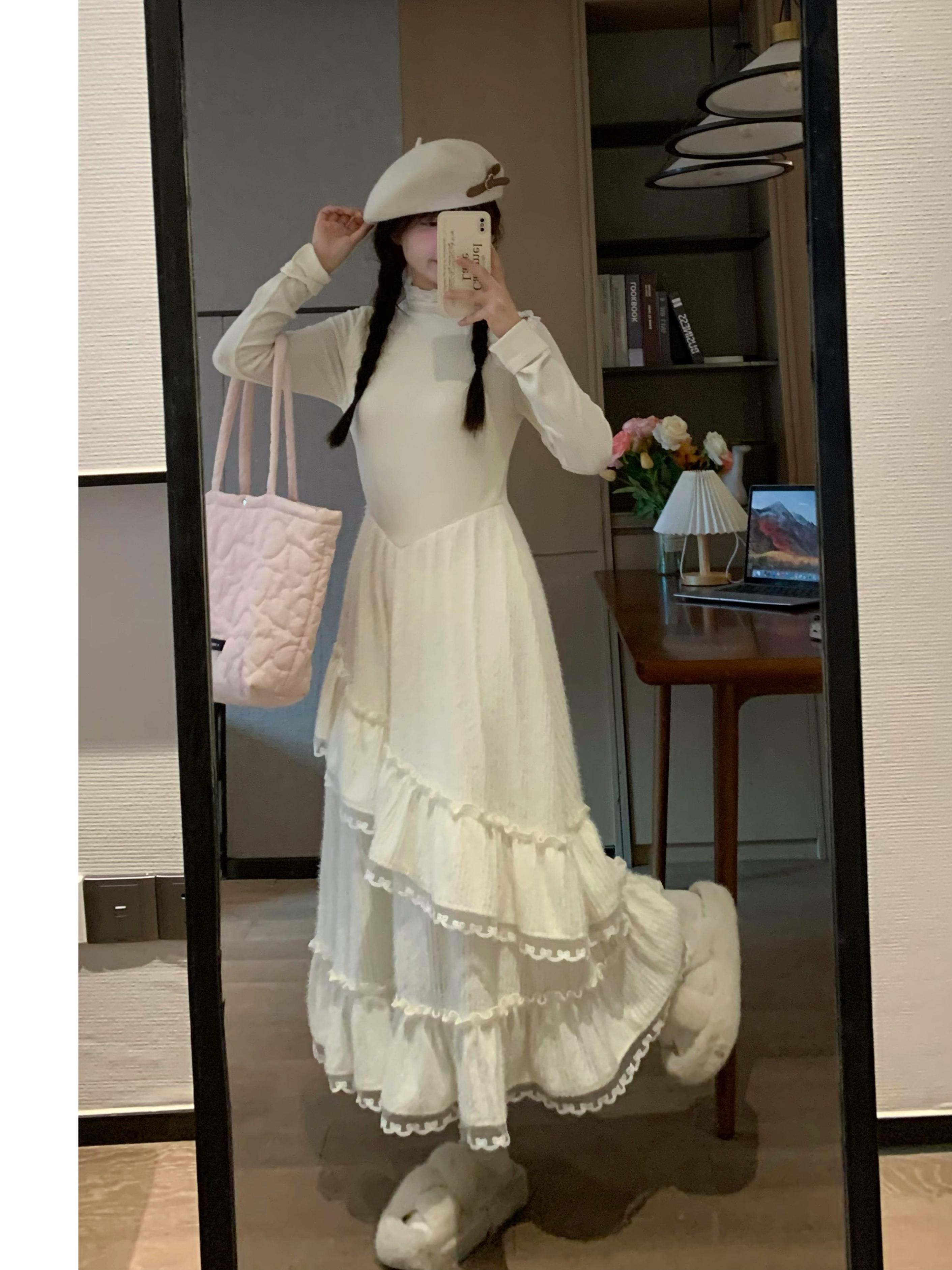 Sweet Spring Lace Knitted Long Sleeve Dress with Waist-Cinching Design, Slimming Patchwork Cake Skirt for Women Sweet Spring Lace Knitted Long Sleeve Dress with Waist-Cinching Design, Slimming Patchwork Cake Skirt for Women