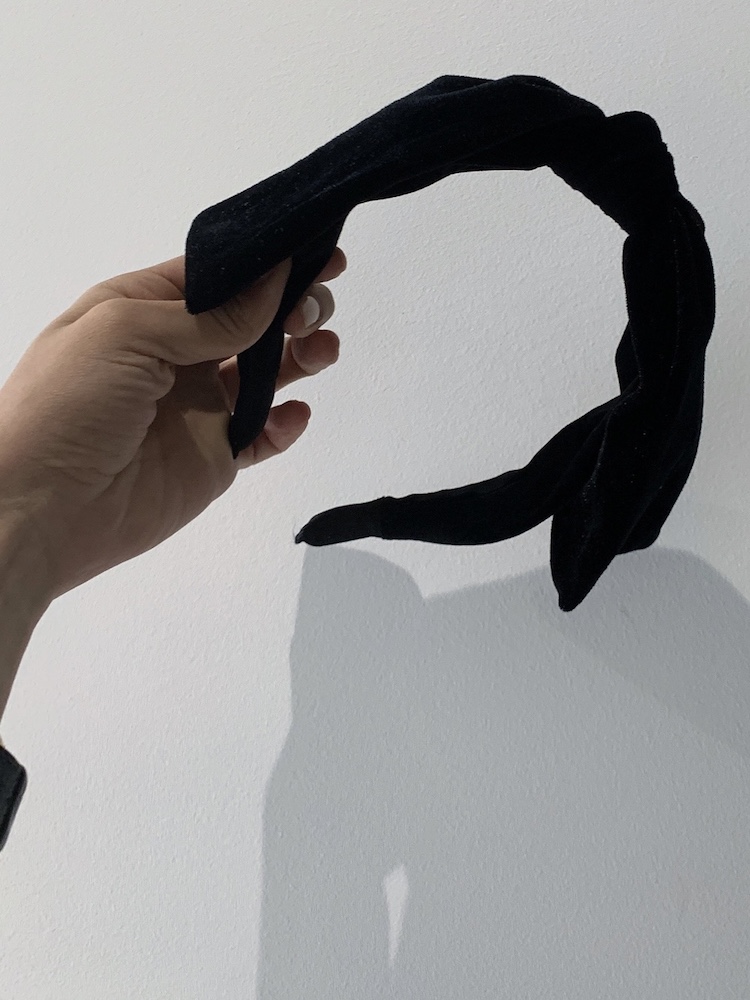 Sweet Velvet Big Bow Black Ribbon Headband - Korean Style, Cute Fashion Accessory for Women and Girls