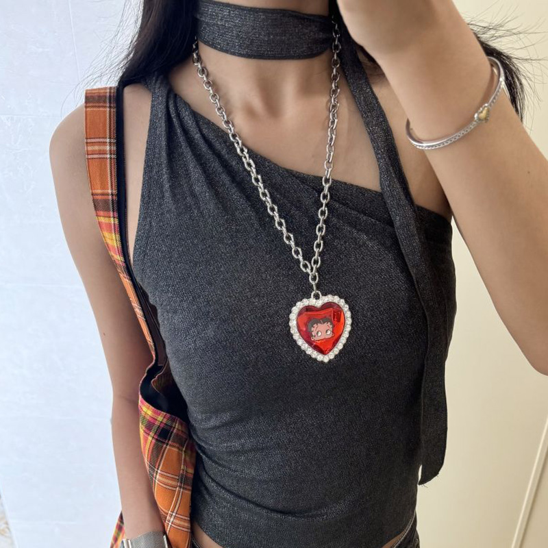 Sweetheart Cool Heart Necklace - Personalized Creative Collarbone Chain, Versatile Niche Design for Sweaters & Y2K Fashion Accessories