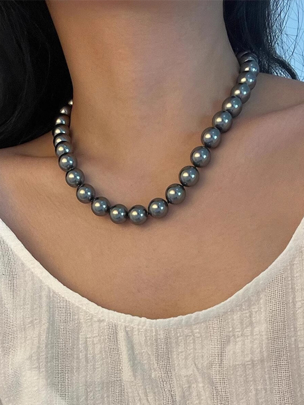 Tahitian Pearl Necklace for Women - Light Luxury Clavicle Chain, Elegant Design for Chic and Minimalist Style Tahitian Pearl Necklace for Women - Light Luxury Clavicle Chain, Elegant Design for Chic and Minimalist Style