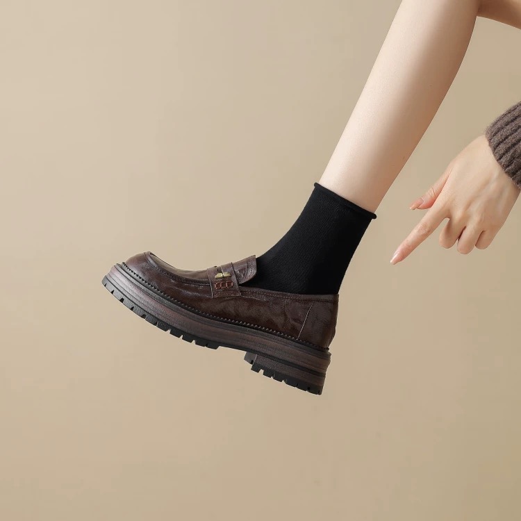 Thick-Soled Round-Toe British Style Sheepskin Loafers - Versatile Mid-Heel Casual Flats for Women Thick-Soled Round-Toe British Style Sheepskin Loafers - Versatile Mid-Heel Casual Flats for Women