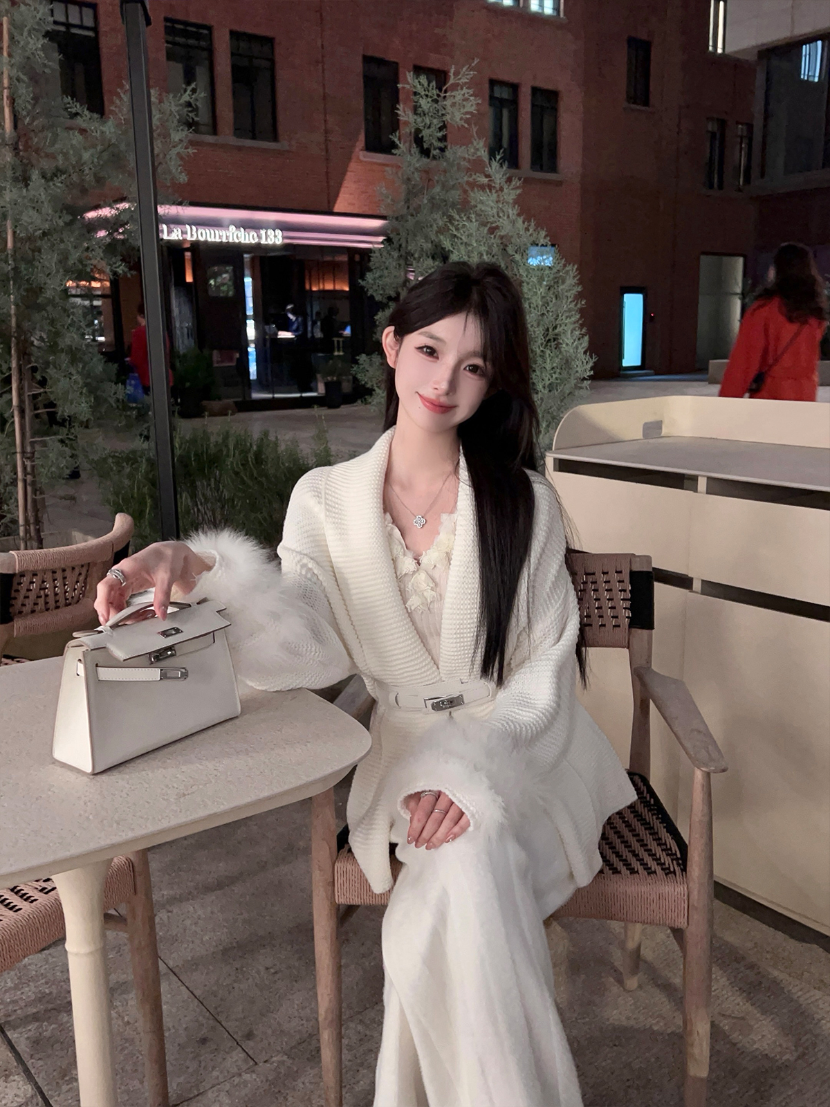 Thickened Knitted Cardigan for Women with Fox Fur Collar and Belt - Cozy Winter Layering Essential Thickened Knitted Cardigan for Women with Fox Fur Collar and Belt - Cozy Winter Layering Essential