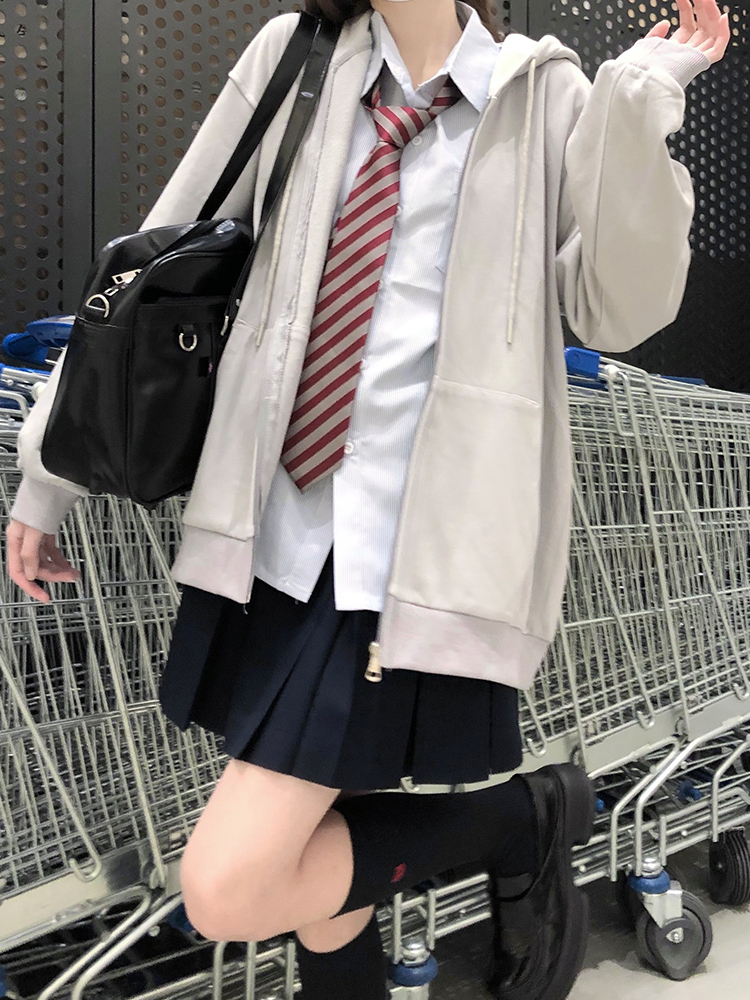 Thickened Solid Color JK Hoodie Jacket - Pudding Bear Inspired Loose Cardigan for Autumn 2025, Trendy Streetwear Style Thickened Solid Color JK Hoodie Jacket - Pudding Bear Inspired Loose Cardigan for Autumn 2025, Trendy Streetwear Style