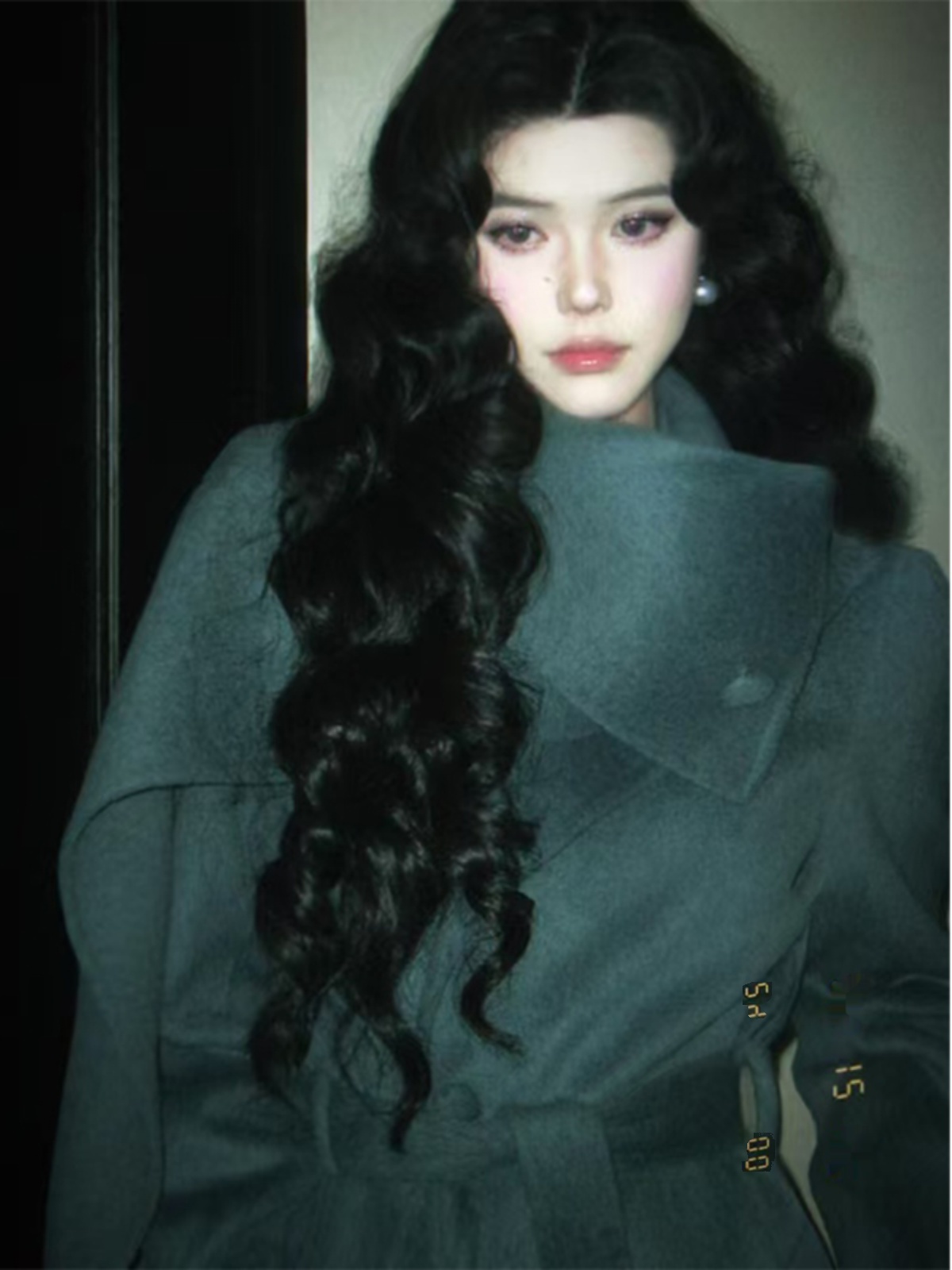 Thigh-Length Double-Sided Wool Coat with Scarf Collar – Trendy High-End Mid-Length Fashion Outerwear Thigh-Length Double-Sided Wool Coat with Scarf Collar – Trendy High-End Mid-Length Fashion Outerwear