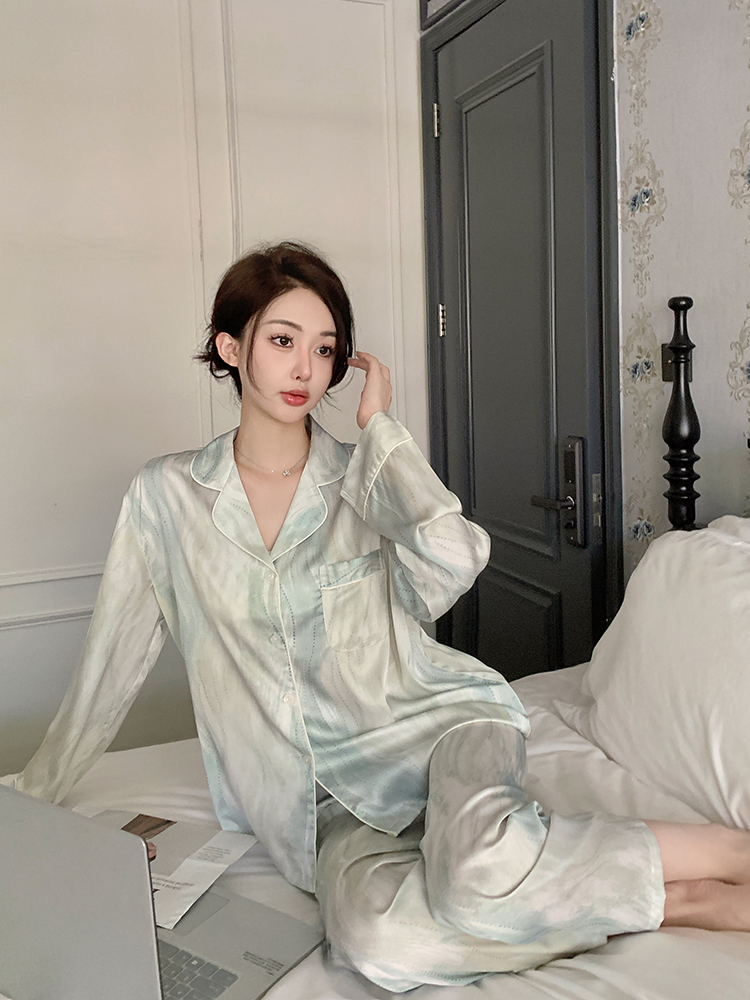 Thin Ice Silk Pajamas Set for Women - Long Sleeve & Pants, Sexy Homewear for Spring & Autumn - Lightweight Summer Sleepwear Thin Ice Silk Pajamas Set for Women - Long Sleeve & Pants, Sexy Homewear for Spring & Autumn - Lightweight Summer Sleepwear