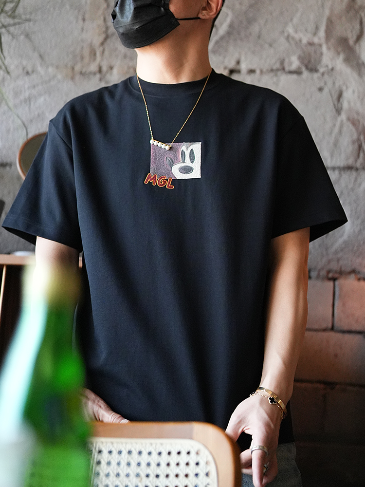 Trendy American Style Loose Cartoon Embroidered Round Neck Short Sleeve T-Shirt for Men - Casual Cool Half-Sleeve Tee Trendy American Style Loose Cartoon Embroidered Round Neck Short Sleeve T-Shirt for Men - Casual Cool Half-Sleeve Tee