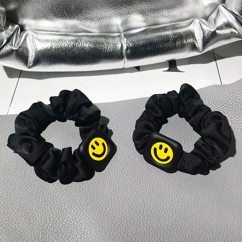 Trendy Black Hair Tie with Smiley Face - Chic French High-End Design Hair Band for Women, Niche Style Accessory Trendy Black Hair Tie with Smiley Face - Chic French High-End Design Hair Band for Women, Niche Style Accessory
