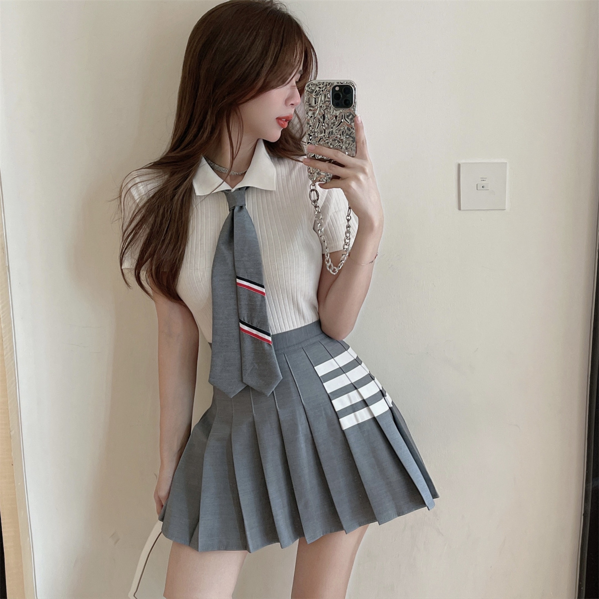 Trendy College Style Two-Piece Suit Dress Set with Tie Top and Pleated Skirt - Youthful Summer 2025 Fashion