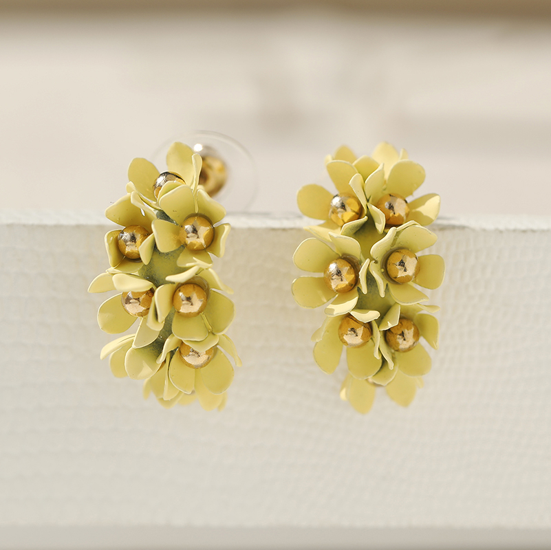 Trendy Floral Half-Circle Earrings for Women - Versatile Pink Fresh Design - Stylish Accessories for Every Occasion Trendy Floral Half-Circle Earrings for Women - Versatile Pink Fresh Design - Stylish Accessories for Every Occasion