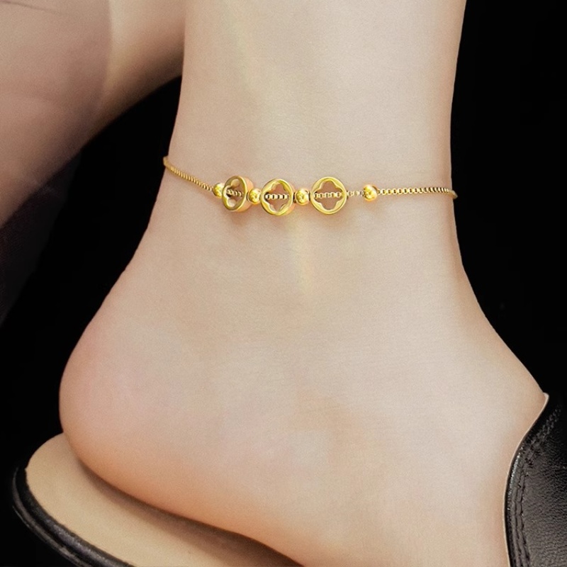 Trendy Four-Leaf Anklet - Light Luxury Ankle Chain Jewelry for Chic Foot Style