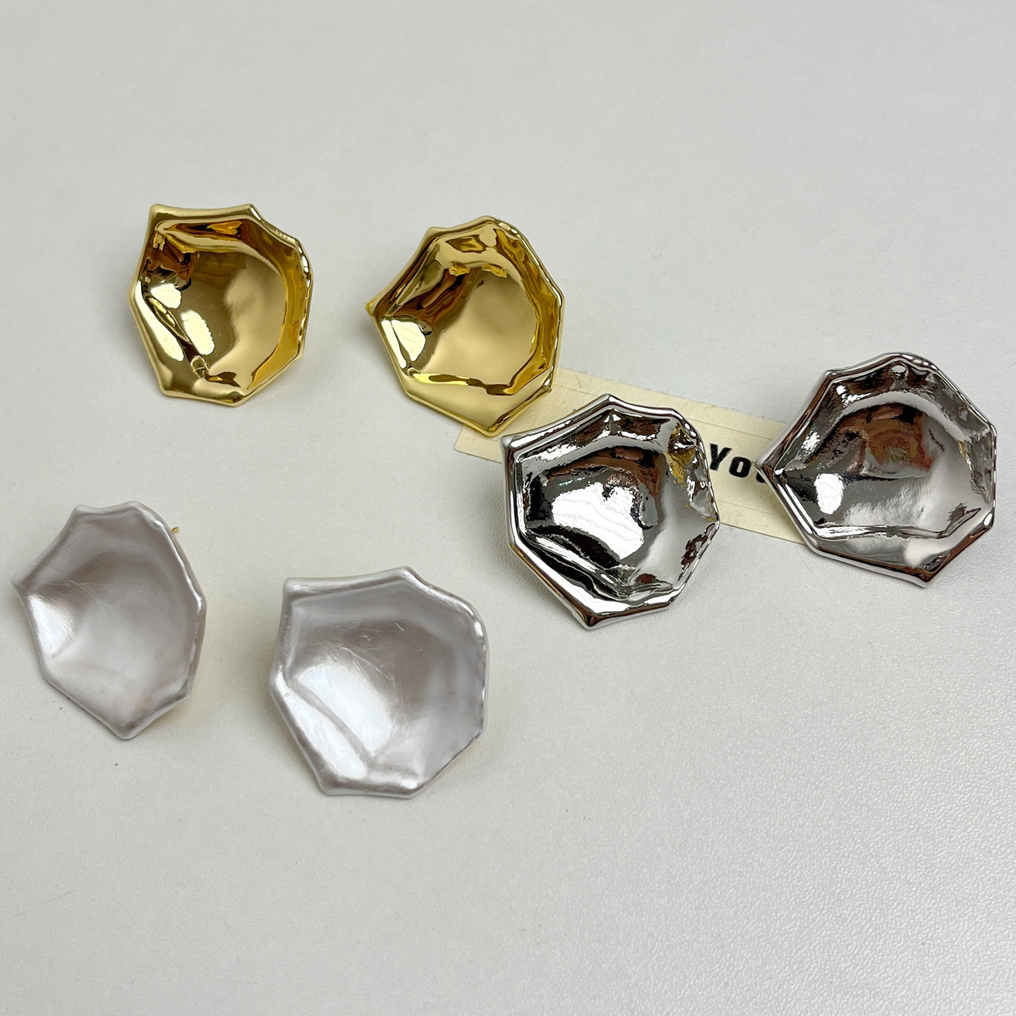 Trendy Geometric Irregular Rose Petal Earrings - Elegant Feminine Ear Studs for 2025 - Unique European & American Style Trendy Geometric Irregular Rose Petal Earrings - Elegant Feminine Ear Studs for 2025 - Unique European & American Style