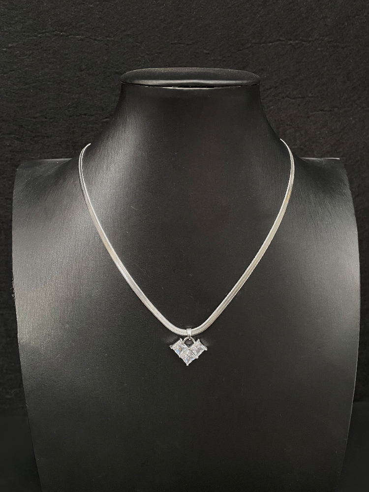 Trendy Heart Pendant Necklace for Women - Light Luxury Minimalist Stainless Steel with Snake Bone Chain - Cool Niche Fashion Accessory Trendy Heart Pendant Necklace for Women - Light Luxury Minimalist Stainless Steel with Snake Bone Chain - Cool Niche Fashion Accessory