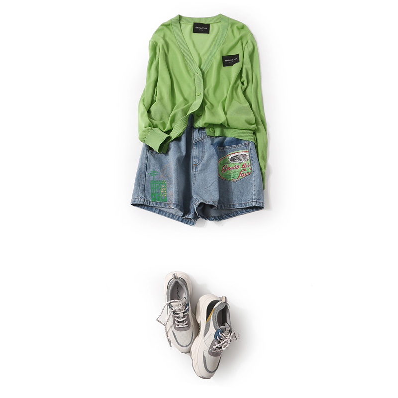 Trendy Loose Waist Cartoon Print Washed Denim Casual Shorts for Women - Summer 90s Style European Fashion Trendy Loose Waist Cartoon Print Washed Denim Casual Shorts for Women - Summer 90s Style European Fashion