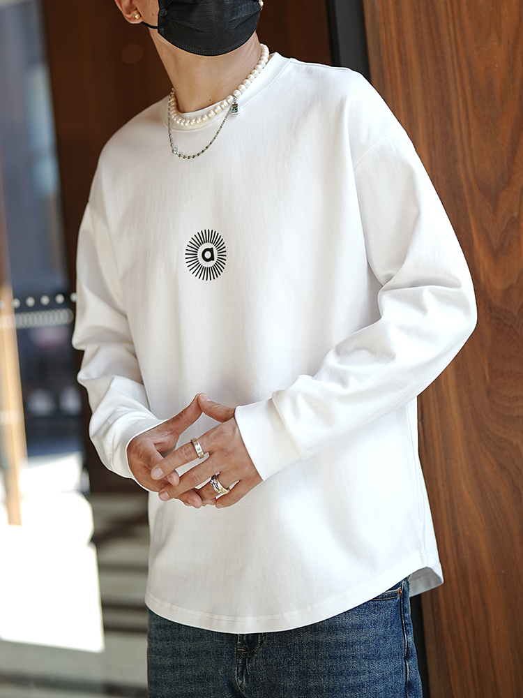 Trendy Minimalist Plush Long-Sleeve T-Shirt for Men - Versatile Round-Neck Basic Top in Harbor Style