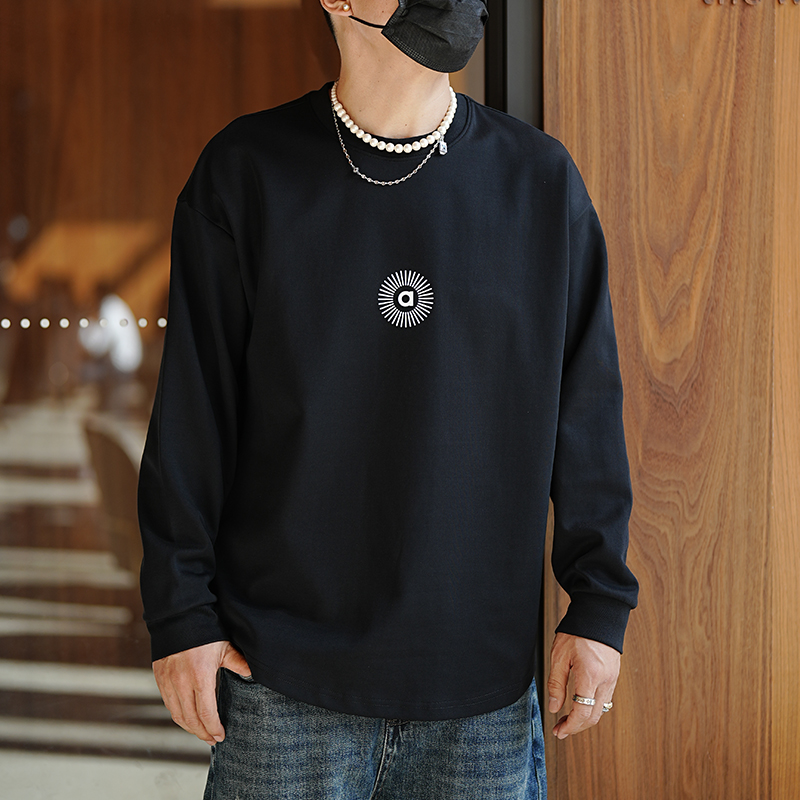 Trendy Minimalist Plush Long-Sleeve T-Shirt for Men - Versatile Round-Neck Basic Top in Harbor Style Trendy Minimalist Plush Long-Sleeve T-Shirt for Men - Versatile Round-Neck Basic Top in Harbor Style