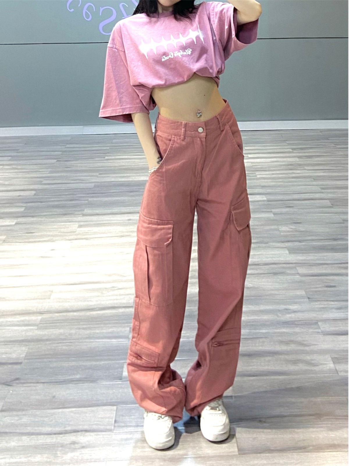 Trendy Pink Work Pants for Women - American Retro Hip-Hop Straight Casual Pants for Street Dance Style Trendy Pink Work Pants for Women - American Retro Hip-Hop Straight Casual Pants for Street Dance Style