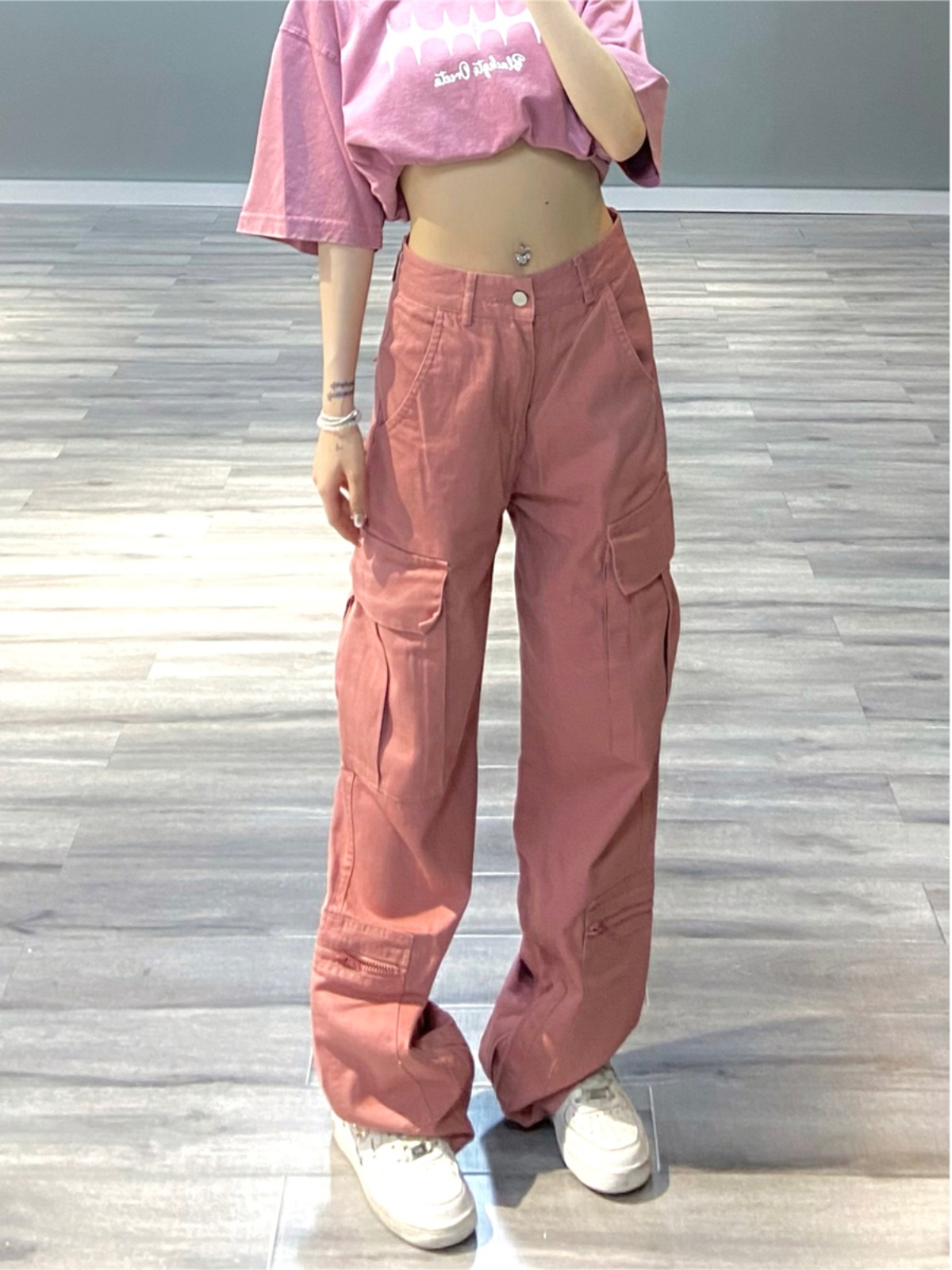 Trendy Pink Work Pants for Women - American Retro Hip-Hop Straight Casual Pants for Street Dance Style Trendy Pink Work Pants for Women - American Retro Hip-Hop Straight Casual Pants for Street Dance Style
