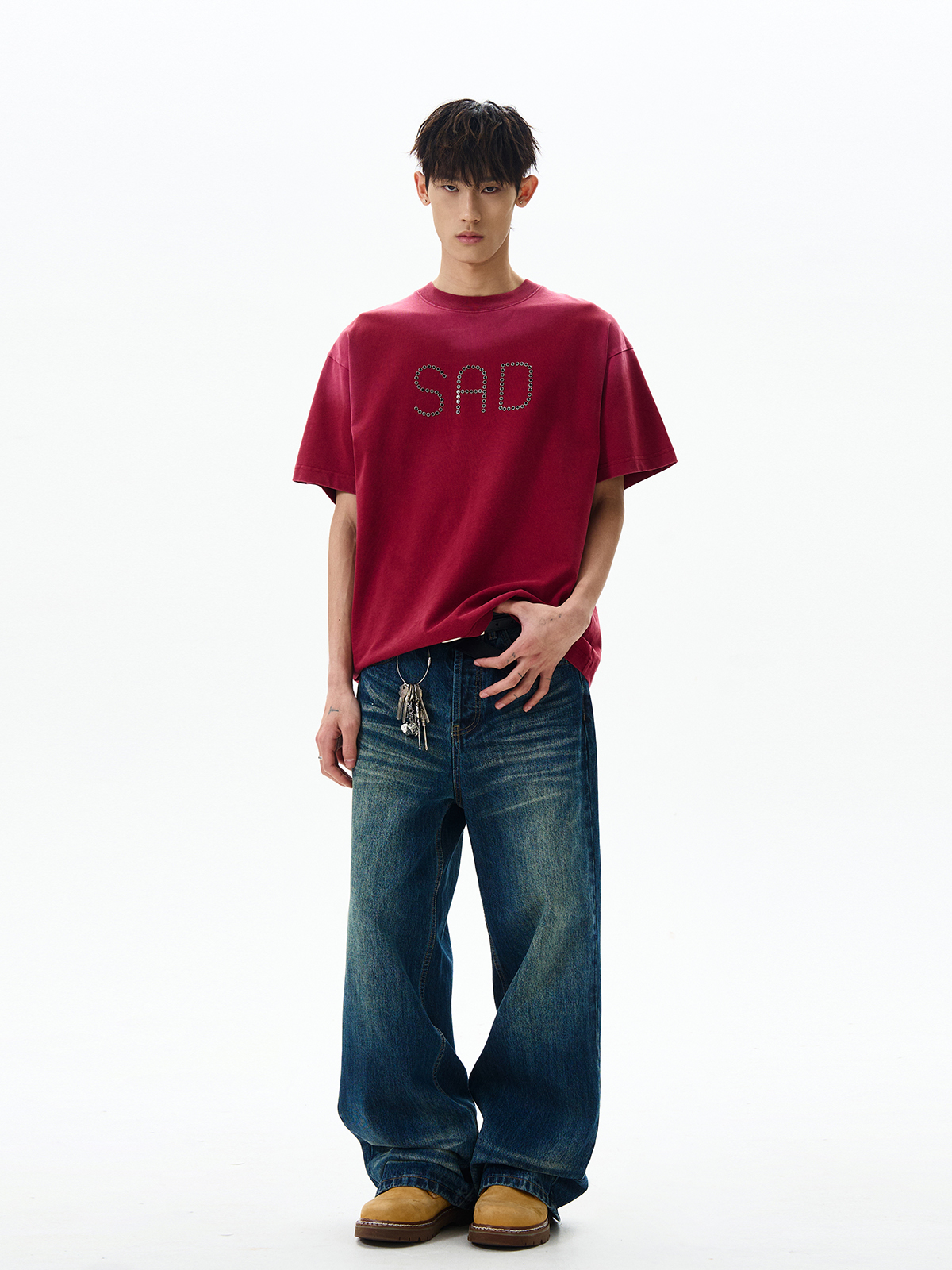 Trendy Retro Barn Style Short-Sleeve T-Shirt for Women - American High Street Clean Fit Letter Design Top Trendy Retro Barn Style Short-Sleeve T-Shirt for Women - American High Street Clean Fit Letter Design Top