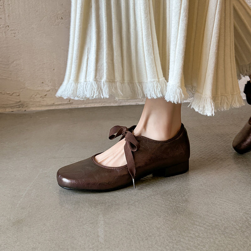 Trendy Retro Brown Lace-Up Round-Toe Flat Mary Jane Shoes for Women, Soft Sheepskin, 25SS, Y2K Style Fashion Footwear Trendy Retro Brown Lace-Up Round-Toe Flat Mary Jane Shoes for Women, Soft Sheepskin, 25SS, Y2K Style Fashion Footwear