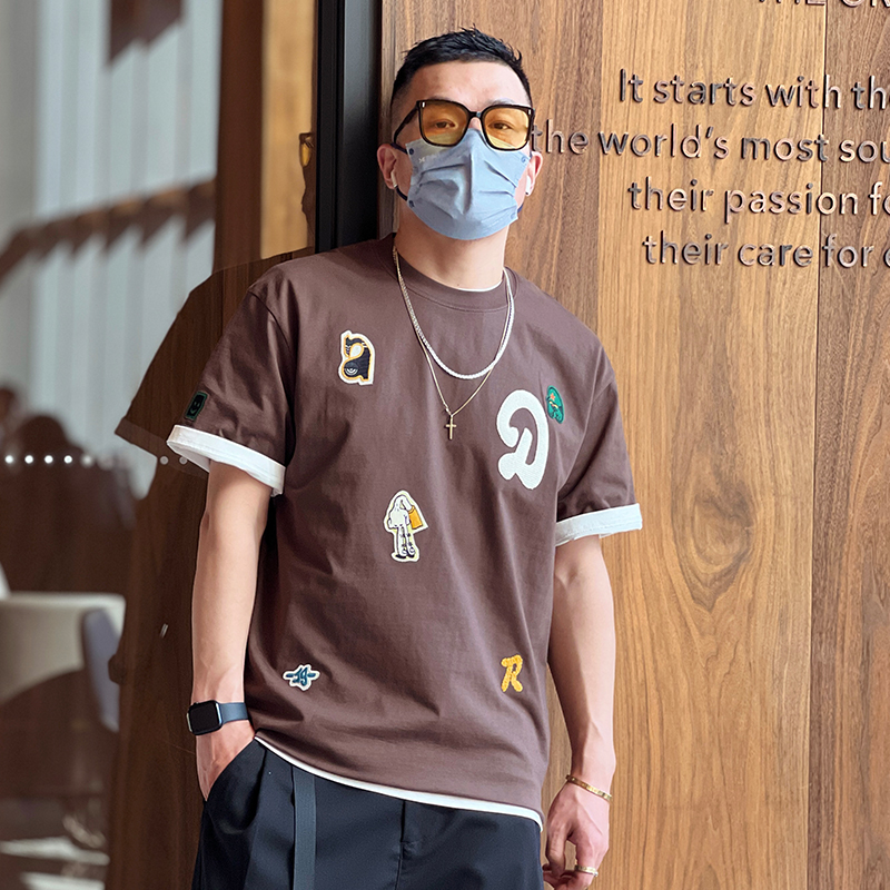 Trendy Summer Embroidered Patch Short-Sleeve T-Shirt - Versatile American Streetwear Casual Men's Tee Trendy Summer Embroidered Patch Short-Sleeve T-Shirt - Versatile American Streetwear Casual Men's Tee