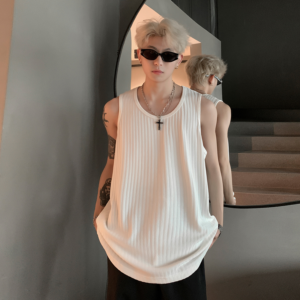Trendy Summer Sleeveless Vest Tank Top with Wrinkled Texture - Cool Street Style for Couples, Soft and Comfortable Ice Feel