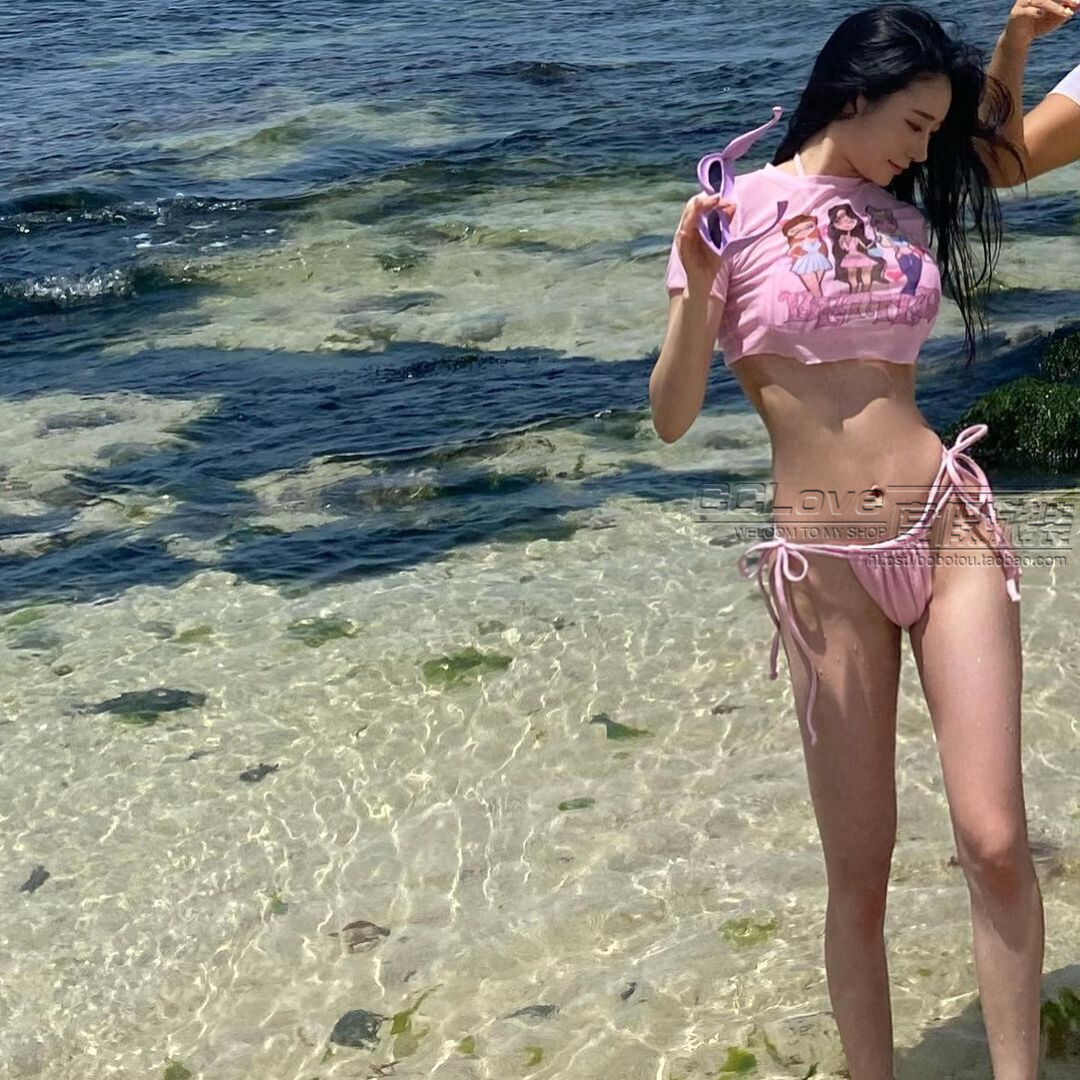 Triangle Bikini Three-Piece Set in White Print with Round Neck and Short Sleeves - Sexy Swimwear for Summer 2025