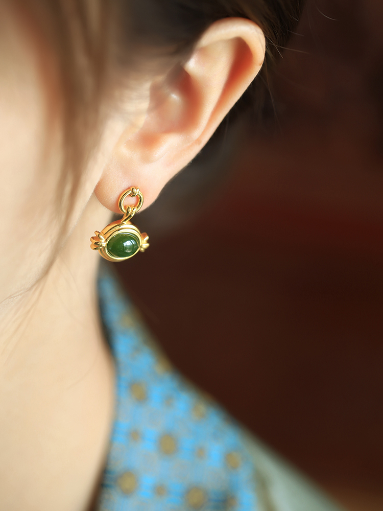 Unique Angel's Eye Hetian Jade Pure Silver Earrings for Women, Exquisite Jadeite Ear Drops, High-End Fashion Accessories Unique Angel's Eye Hetian Jade Pure Silver Earrings for Women, Exquisite Jadeite Ear Drops, High-End Fashion Accessories