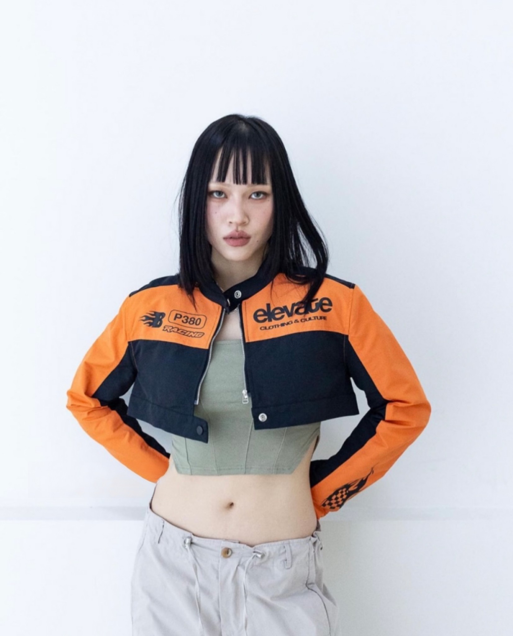 Unique Early Autumn Racing Short Motorcycle Jacket in ITZY Style - Casual Outerwear for Effortless Chic Unique Early Autumn Racing Short Motorcycle Jacket in ITZY Style - Casual Outerwear for Effortless Chic