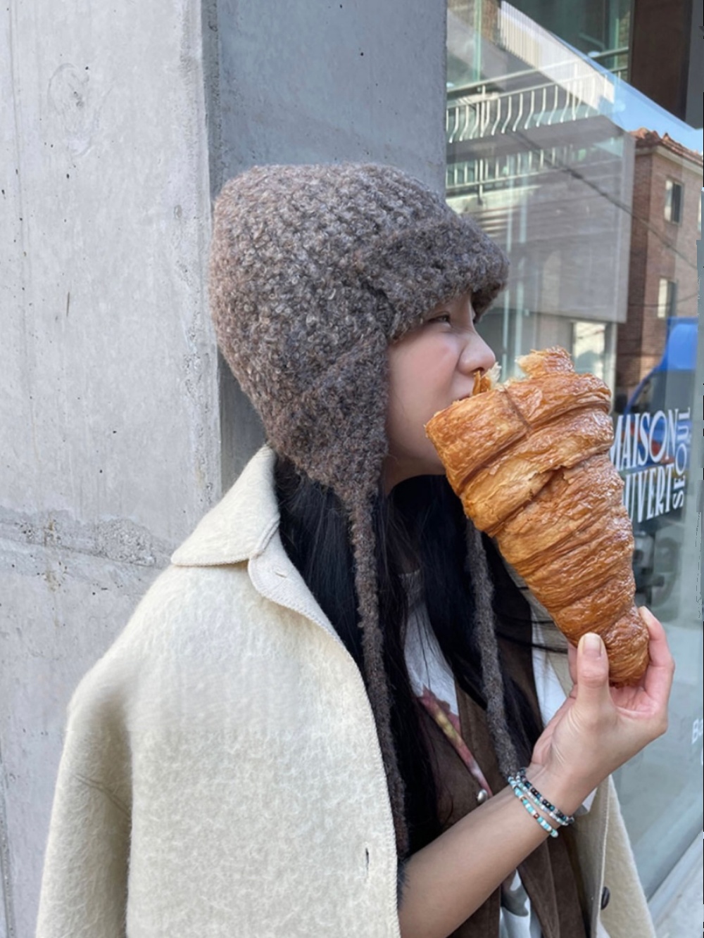 Unique Korean Retro Polka Dot Knitted Flying Hat - Cute Casual Warm Ear Protection, Versatile Mixed Color Design Unique Korean Retro Polka Dot Knitted Flying Hat - Cute Casual Warm Ear Protection, Versatile Mixed Color Design