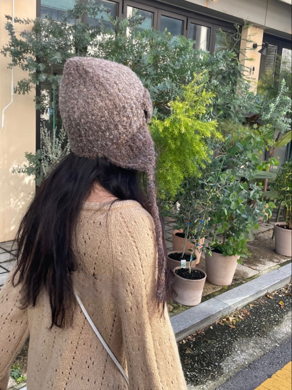 Unique Korean Retro Polka Dot Knitted Flying Hat - Cute Casual Warm Ear Protection, Versatile Mixed Color Design Unique Korean Retro Polka Dot Knitted Flying Hat - Cute Casual Warm Ear Protection, Versatile Mixed Color Design