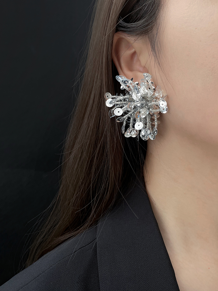 Unique Oversized Handmade Beaded Round Stud Earrings for Women - Elegant Runway-Style Fashion Jewelry