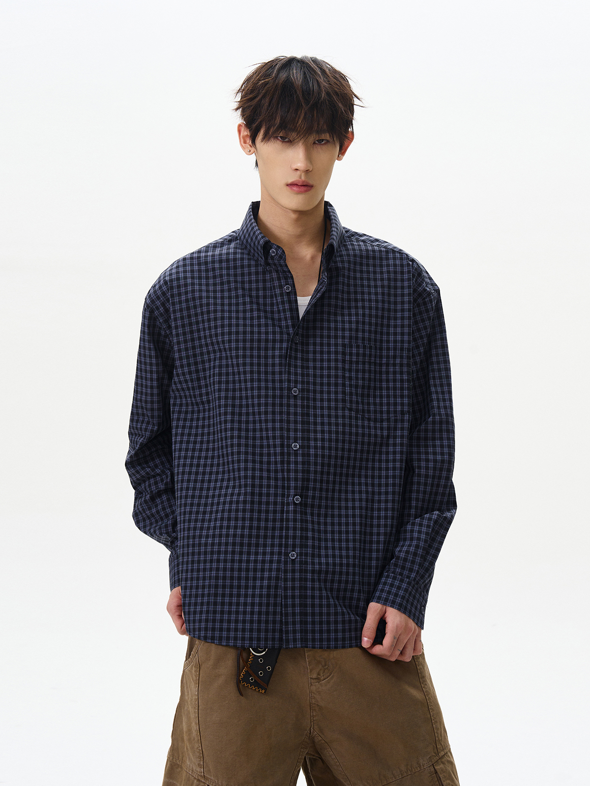Unisex American Retro Checkered Long Sleeve Shirt - Relaxed Fit, Versatile Casual Top for Men and Women, 90s Style Unisex American Retro Checkered Long Sleeve Shirt - Relaxed Fit, Versatile Casual Top for Men and Women, 90s Style