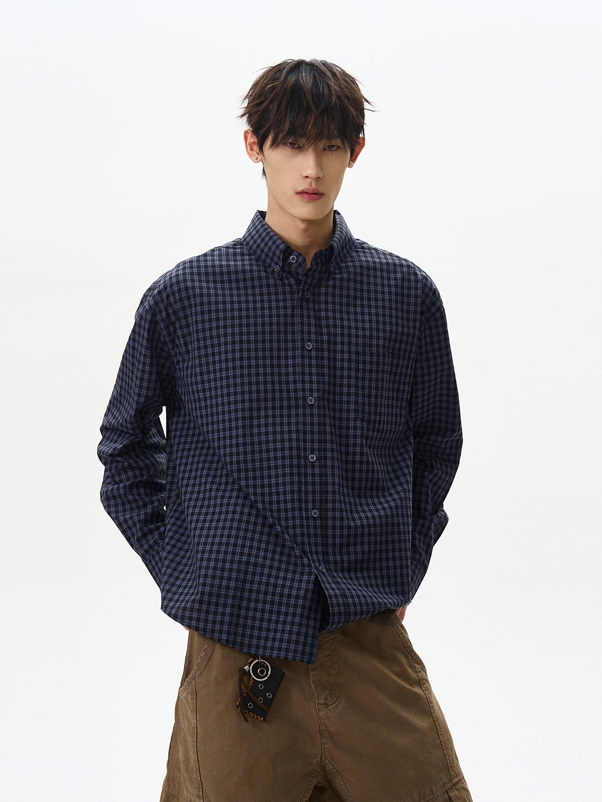 Unisex American Retro Checkered Long Sleeve Shirt - Relaxed Fit, Versatile Casual Top for Men and Women, 90s Style Unisex American Retro Checkered Long Sleeve Shirt - Relaxed Fit, Versatile Casual Top for Men and Women, 90s Style
