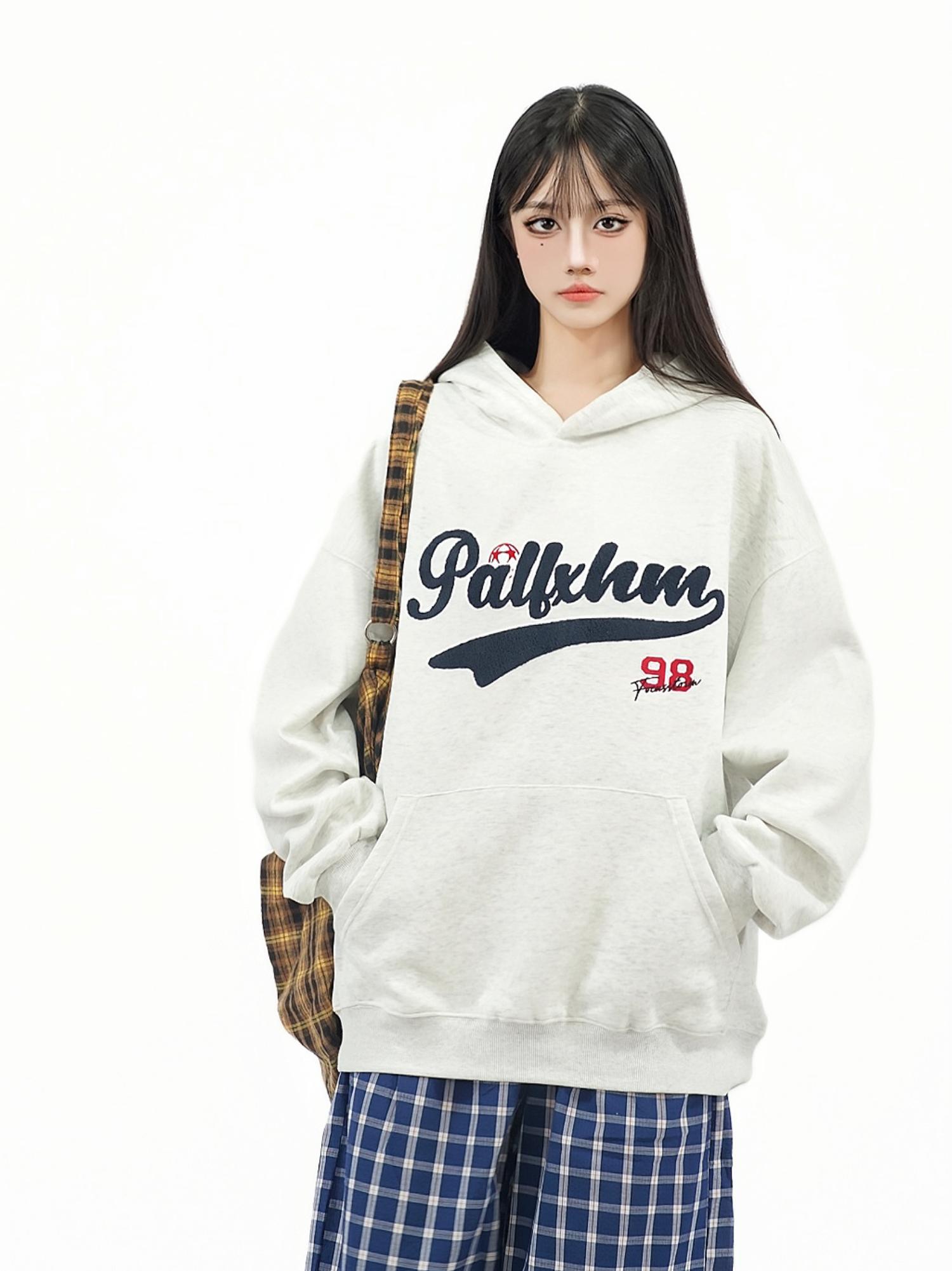 Unisex Loose-Fit American Retro Letter Embroidery Hoodie - Autumn Street Style Casual Sweatshirt Unisex Loose-Fit American Retro Letter Embroidery Hoodie - Autumn Street Style Casual Sweatshirt