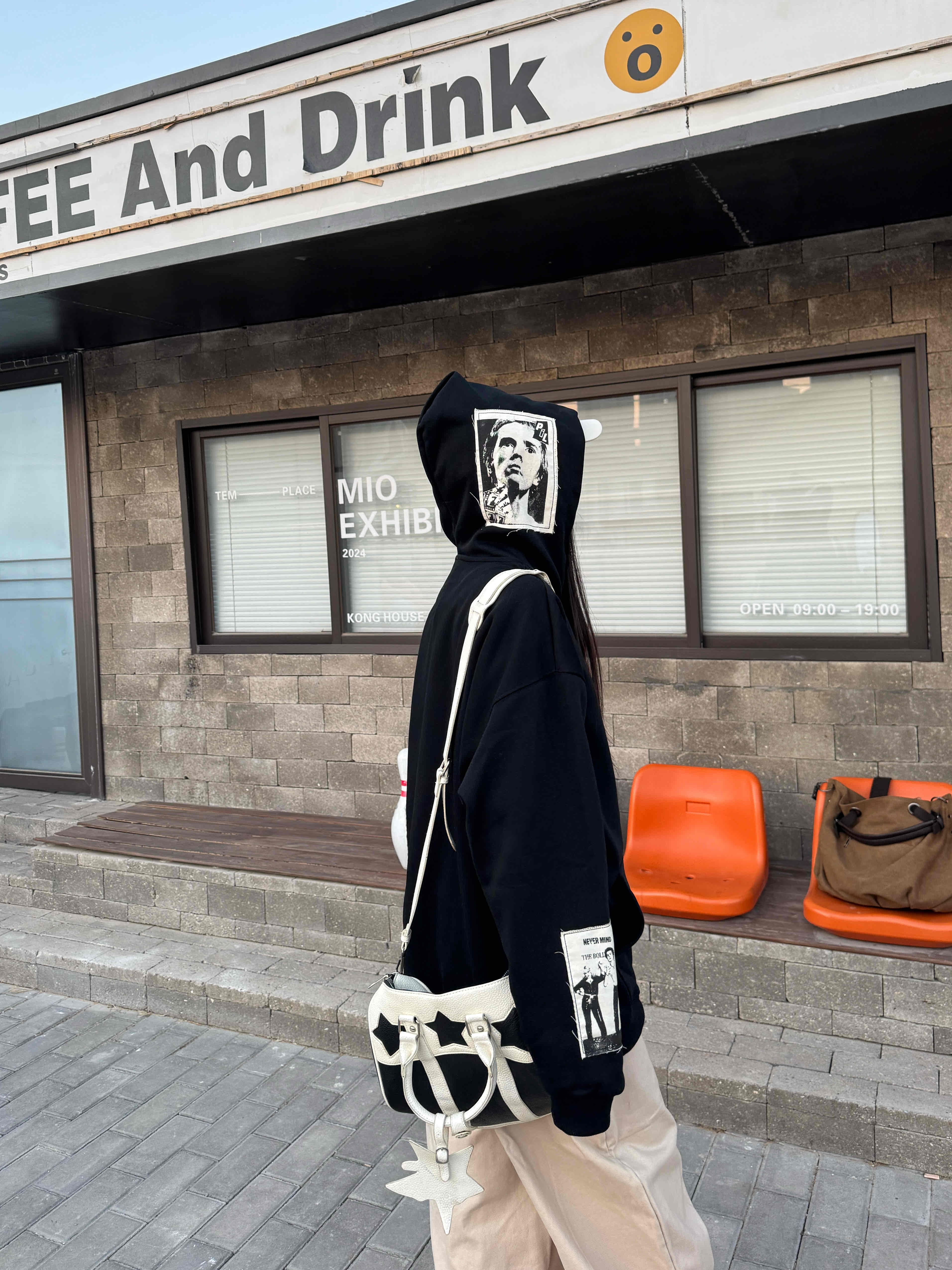 Unisex Loose Zip-Up Hoodie Cardigan with Amoeba Portrait Patch - American Street Style Niche Design Unisex Loose Zip-Up Hoodie Cardigan with Amoeba Portrait Patch - American Street Style Niche Design