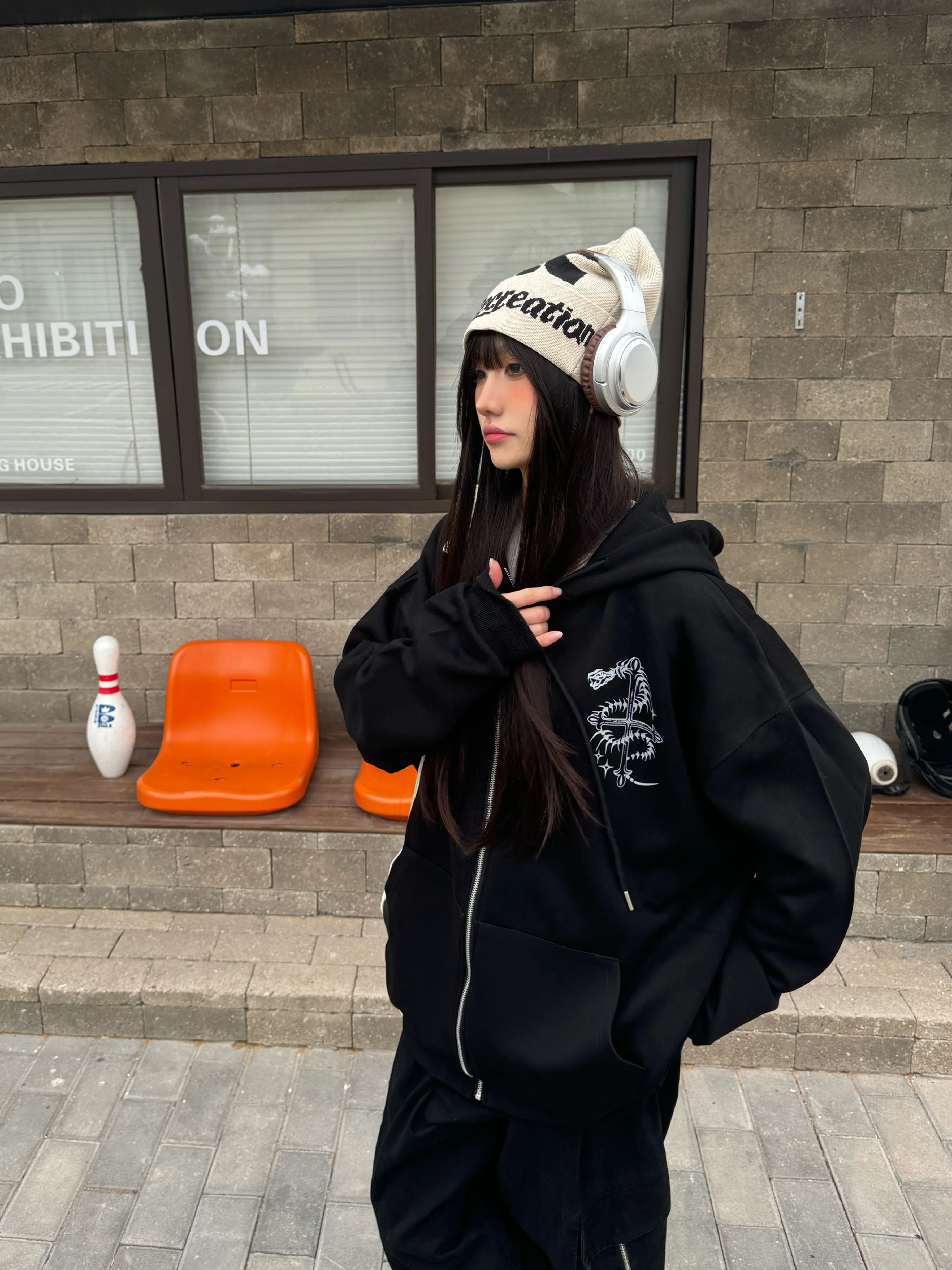 Unisex Snake Year Skeleton Print Hoodie Jacket - Limited Edition Spring Zipper Cardigan in Trendy Amoeba Style Unisex Snake Year Skeleton Print Hoodie Jacket - Limited Edition Spring Zipper Cardigan in Trendy Amoeba Style