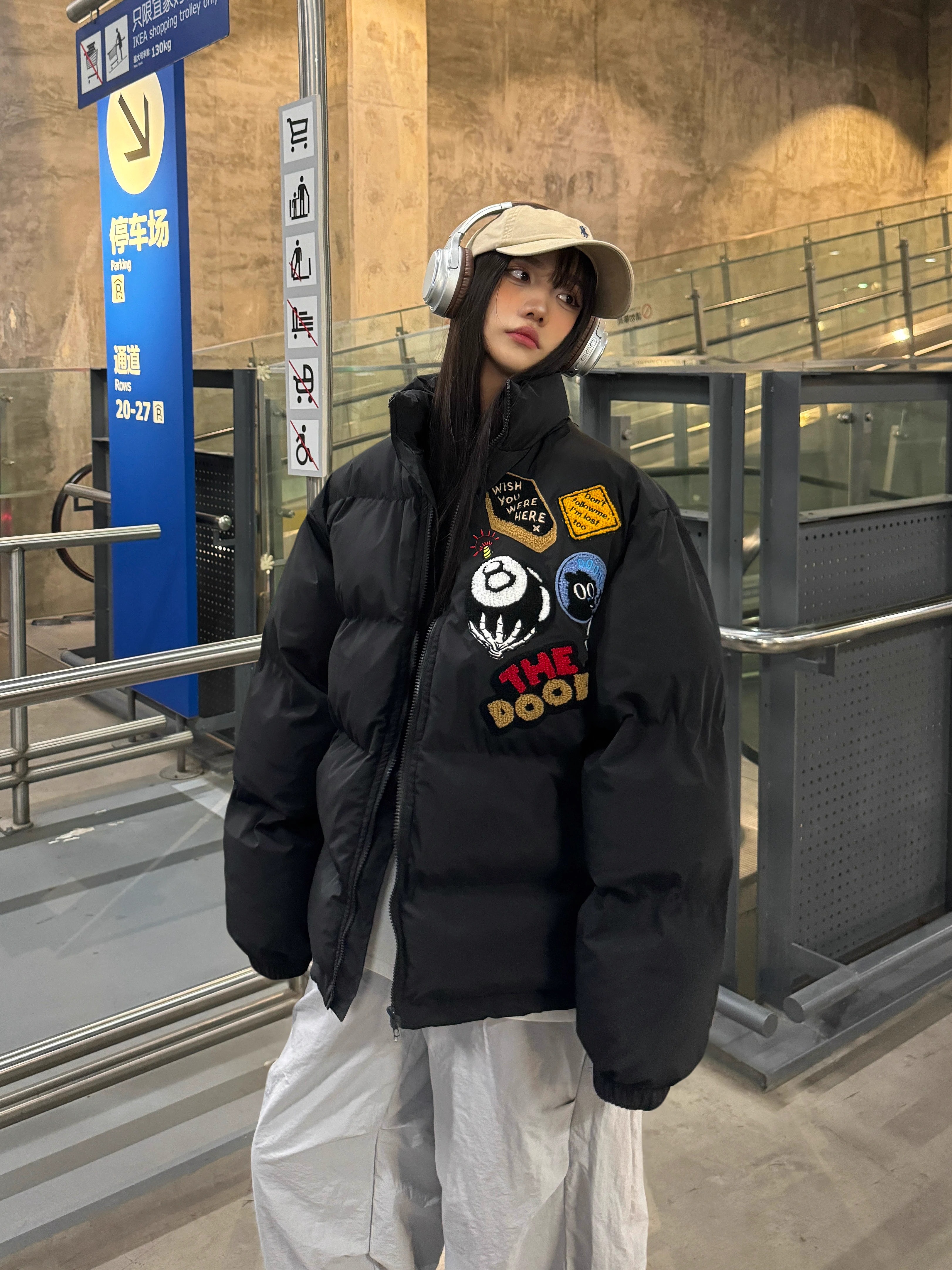 Unisex Thick Cotton Puffer Jacket with Medal Letter Embroidery - Loose Fit Winter Coat in American Style