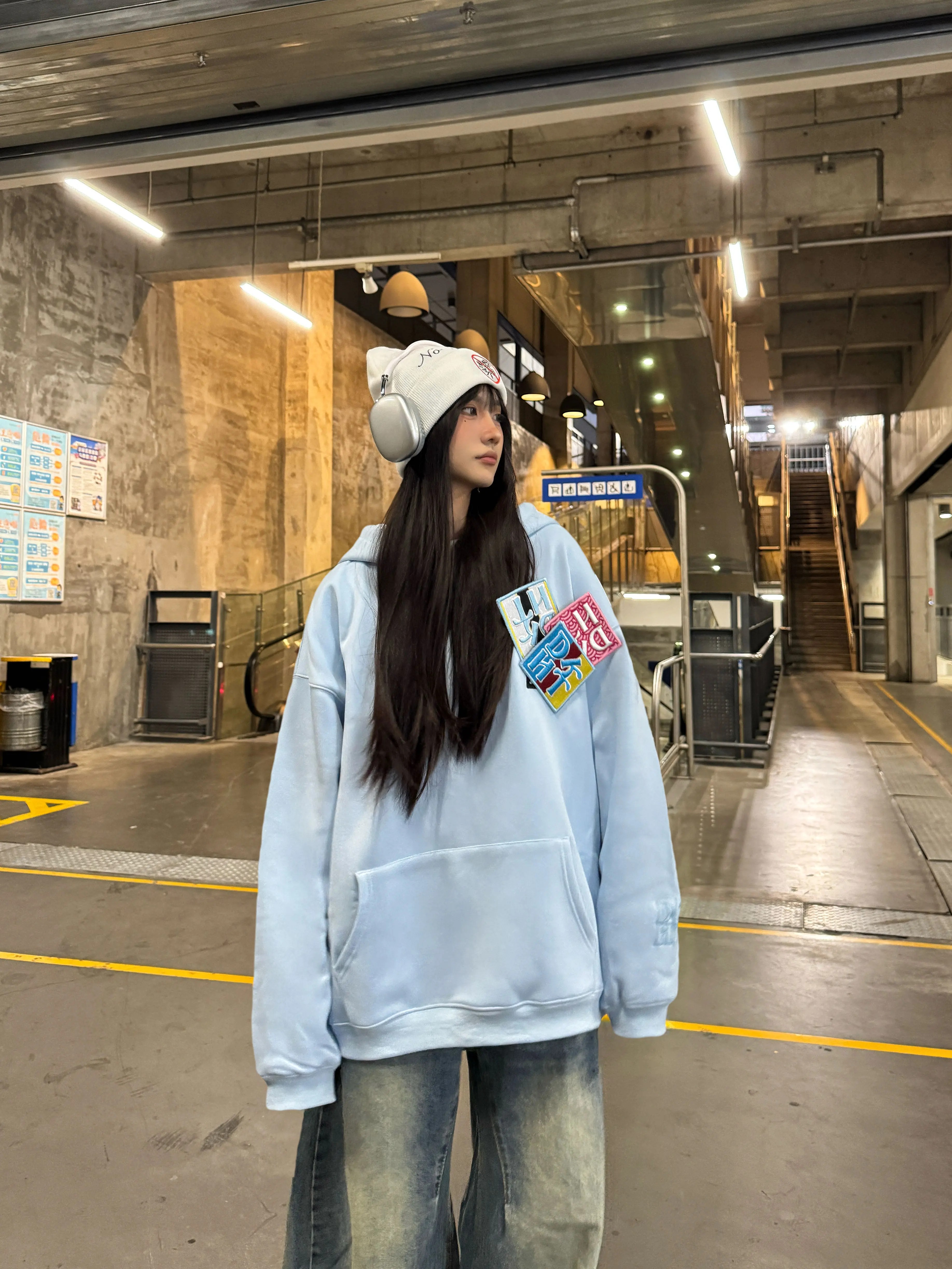 Unisex Velcro Letter Fleece Hoodie, 2025 Trendy Sweatshirt, Loose Fit, Versatile Style for Men and Women, Casual Streetwear Fashion Unisex Velcro Letter Fleece Hoodie, 2025 Trendy Sweatshirt, Loose Fit, Versatile Style for Men and Women, Casual Streetwear Fashion