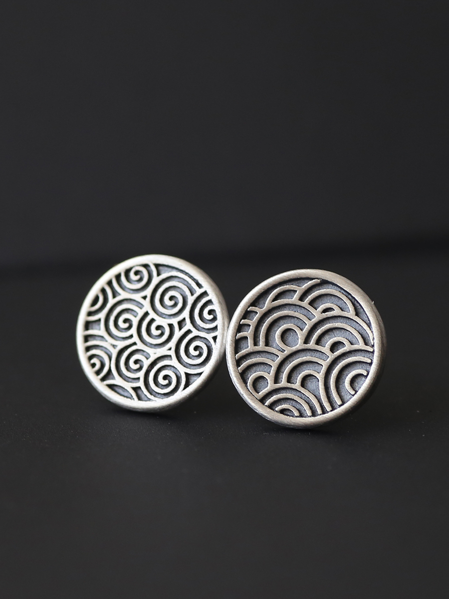 Unisex Vintage 925 Silver Rippled Cloud Tag Earrings - National Style Design, Round Studs for Unique Fashion Statement Unisex Vintage 925 Silver Rippled Cloud Tag Earrings - National Style Design, Round Studs for Unique Fashion Statement